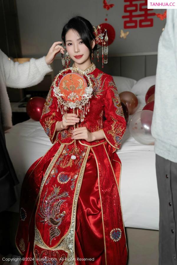 陈若依 抖娘利世 [XiuRen]高清写真图 2024.04.11 No.8376 利世 美腿丝袜第28张图片